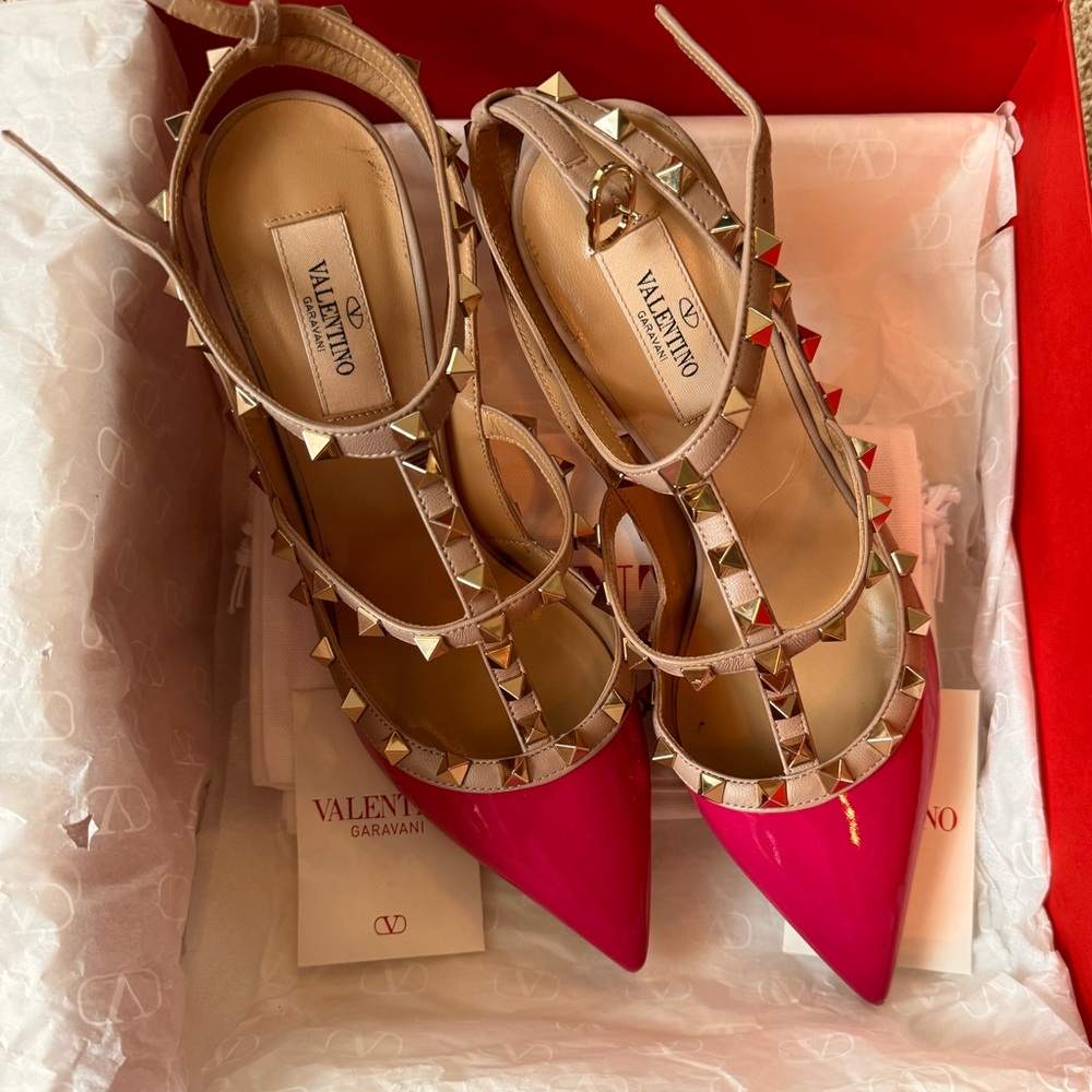 Valentino Rockstud Patent Leather T-Strap Pumps